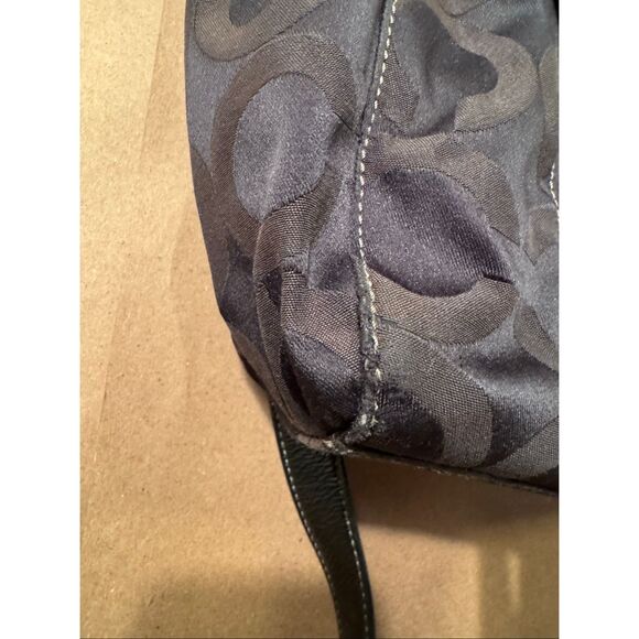 Coach Op Art Signature Handbag Black Purse Shoulder Bag *note - Picture 8 of 12
